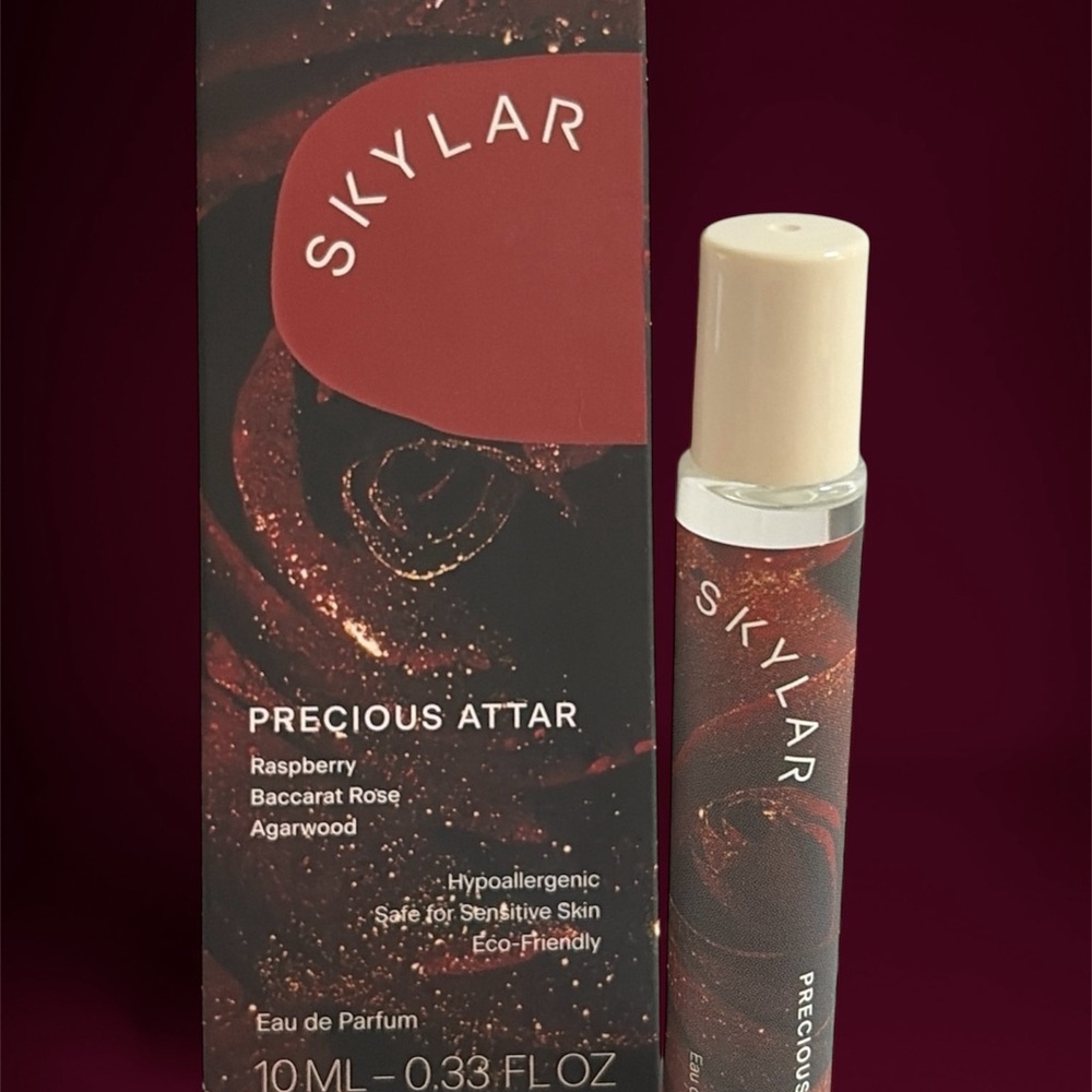NIB Skylar Precious Attar Roller Ball Oil Exclusive Scent Club .33 oz - Picture 4 of 6